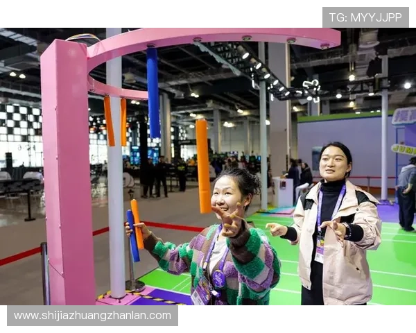 开云体育真人实现线上线下结合,为体育迷提供最佳的观赛和互动体验 开云体育真人实现线上线下结合,为体育迷提供最佳的观赛和互动体验